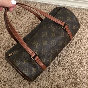 AUTHENTIC Louis Vuitton Papillon 26 Vintage